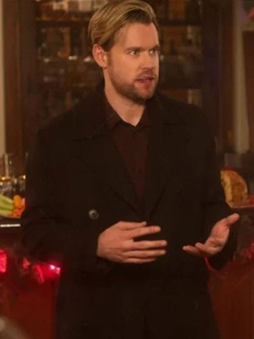 Falling for Christmas 2022 Chord Overstreet Black Coat